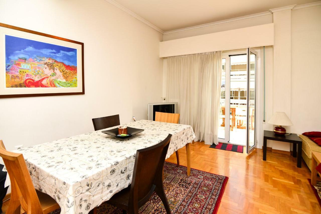 Ferienwohnung Acropolis Area 5 Minutes To The Museum And Metro Athen Exterior foto